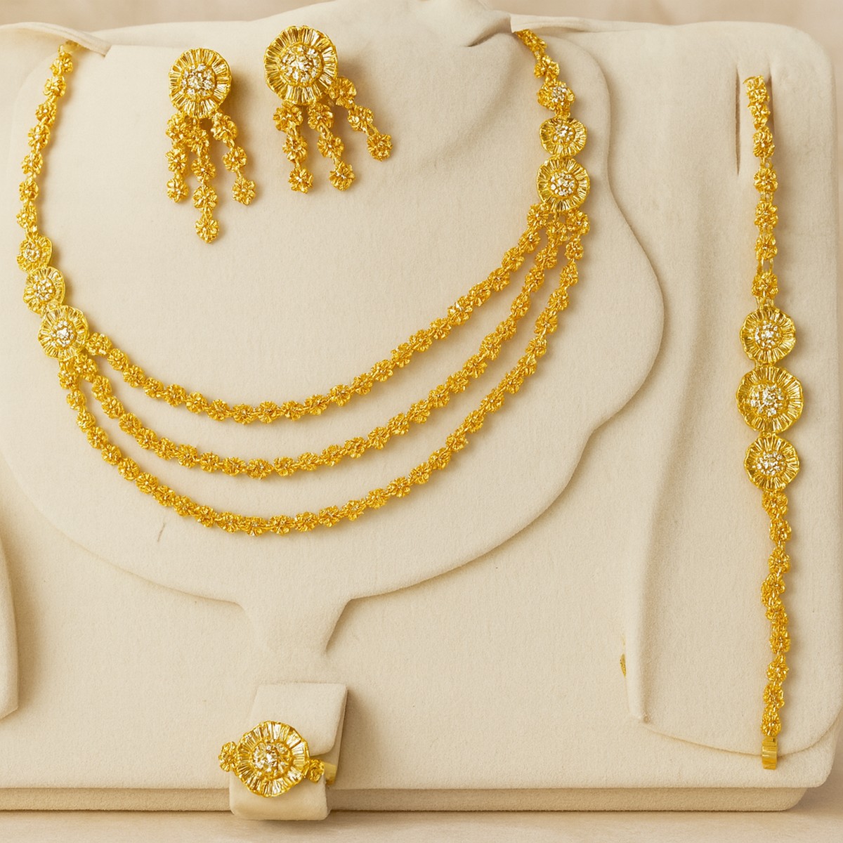 “Sunburst Elegance Set”