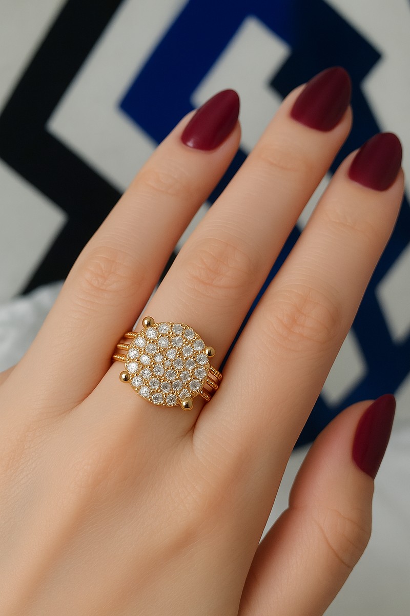 Radiant Cluster Ring